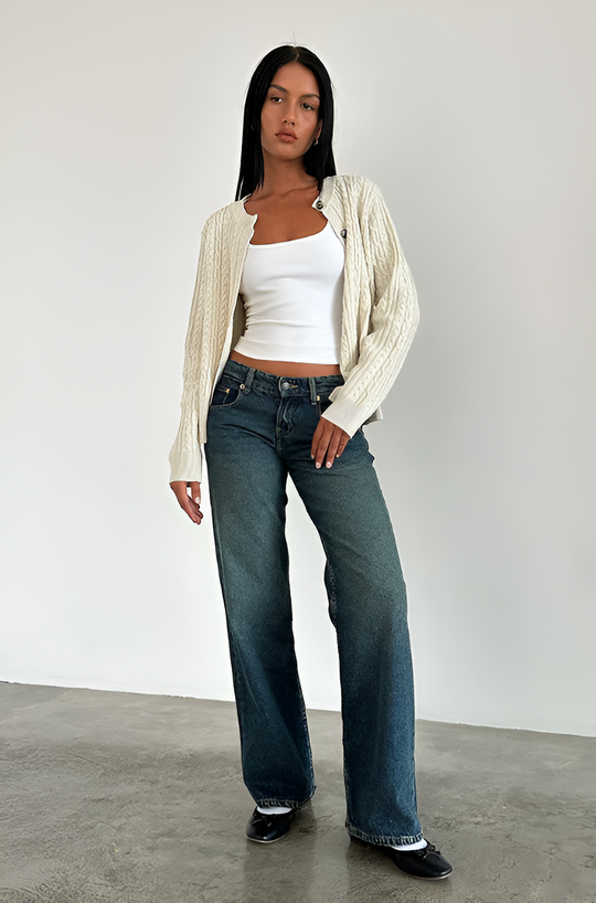 MIA | LOW-RISE JEANS