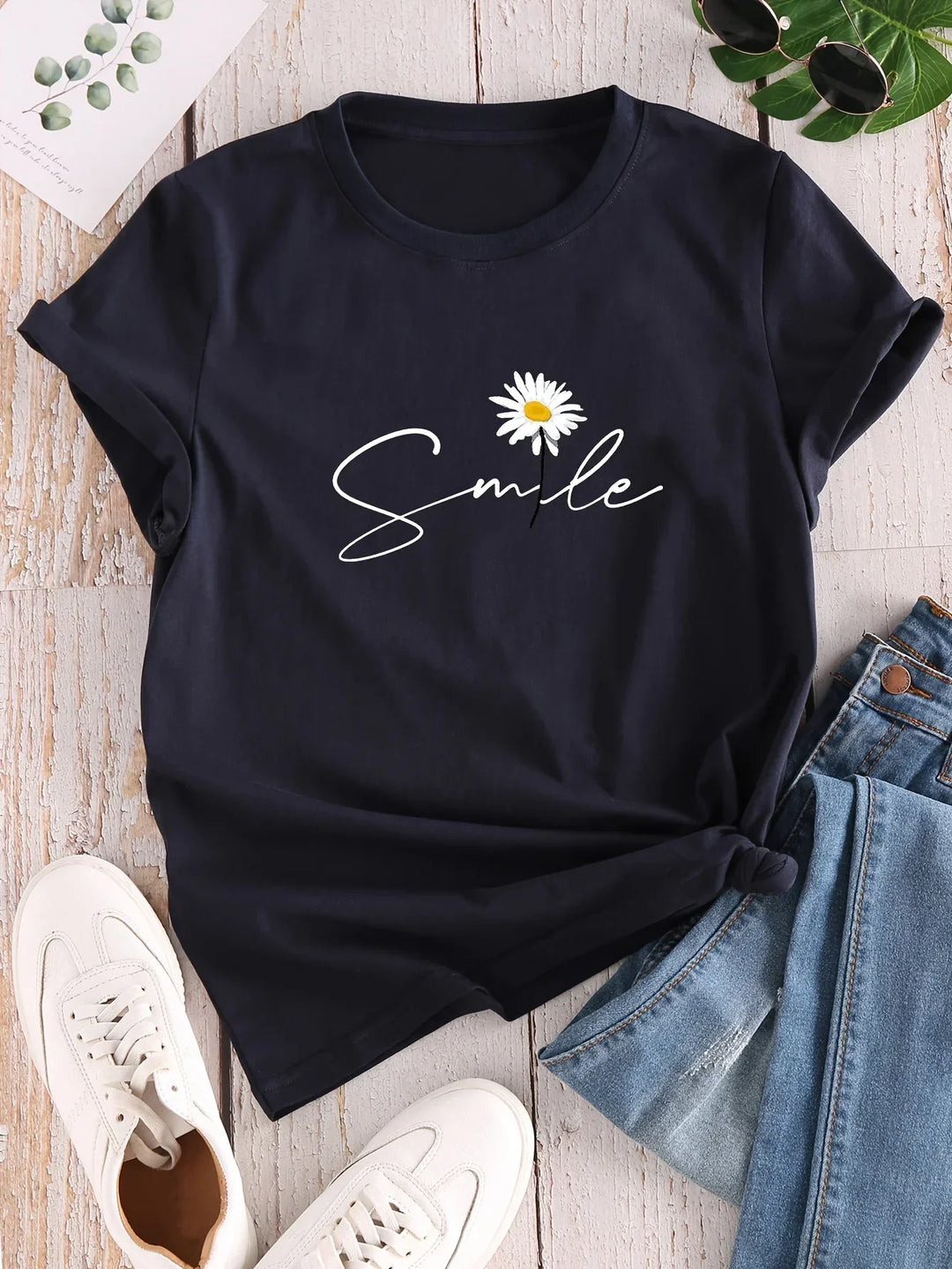 Bella - Elegant Women's T-Shirt