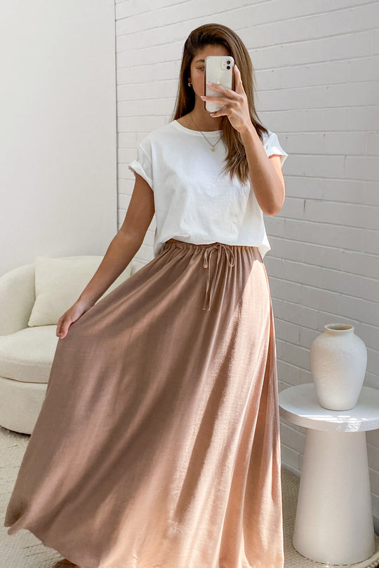 Tia - Chic Skirt